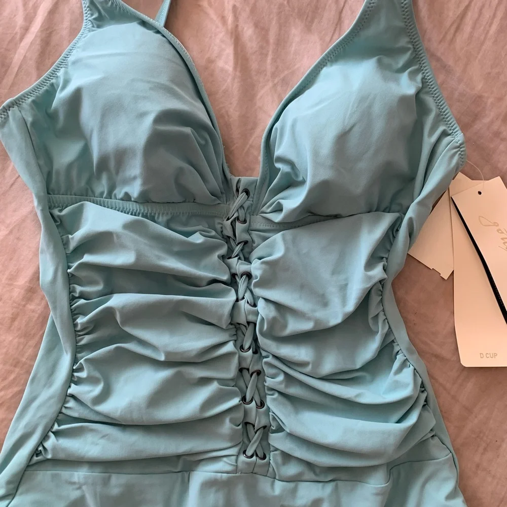 Gottex Swimsuit 12D - Picture 9 of 14